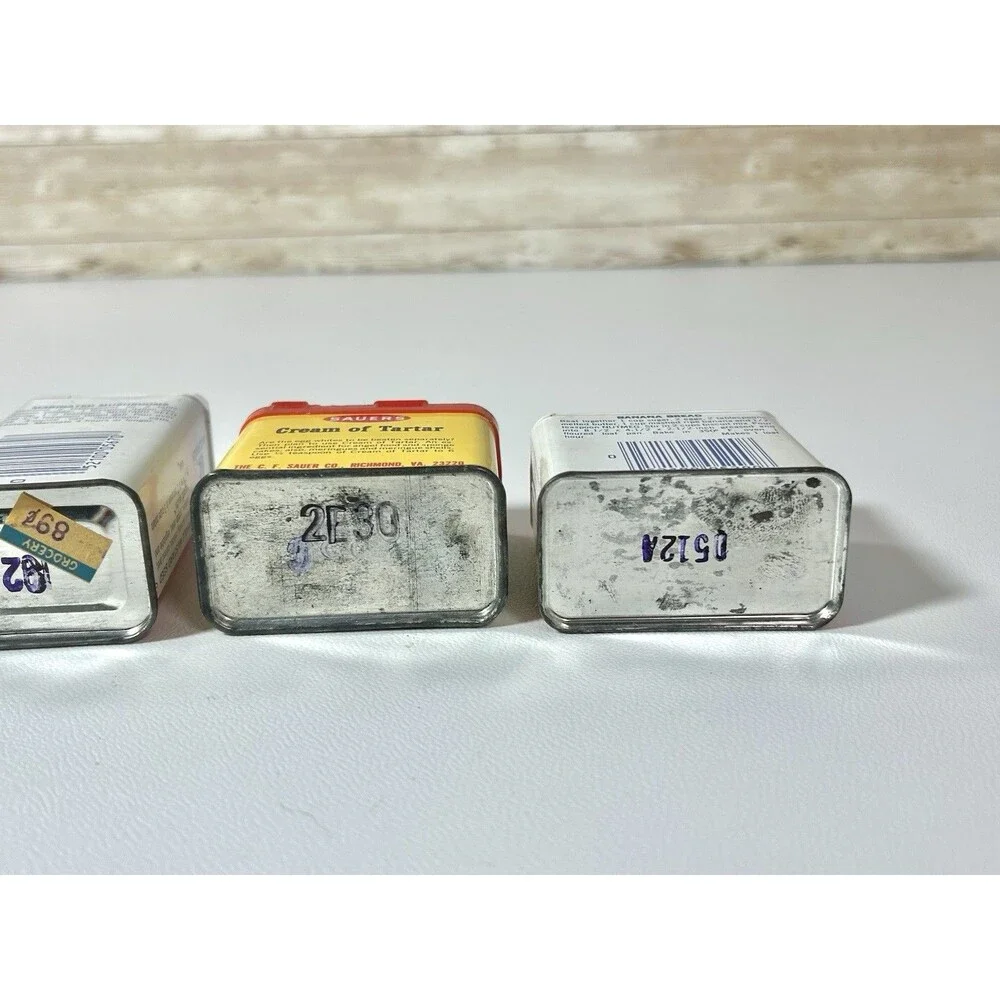 Vintage Lot of 5 Metal Spice Tins McCormick, Sauer’s